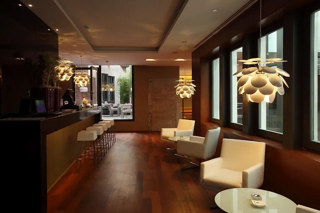 Catalonia Catedral Hotel Barcelona 4*,